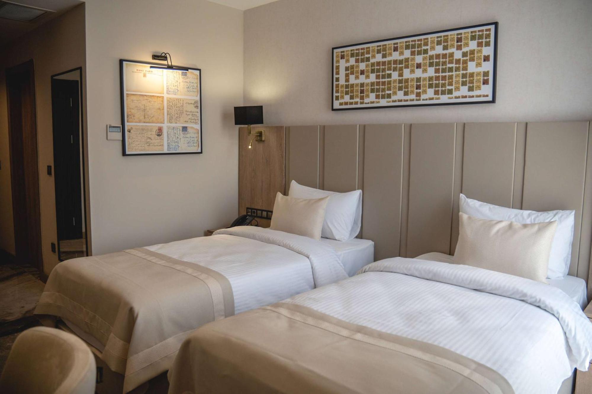 Hotel Ramada Plaza By Wyndham Batman Extérieur photo