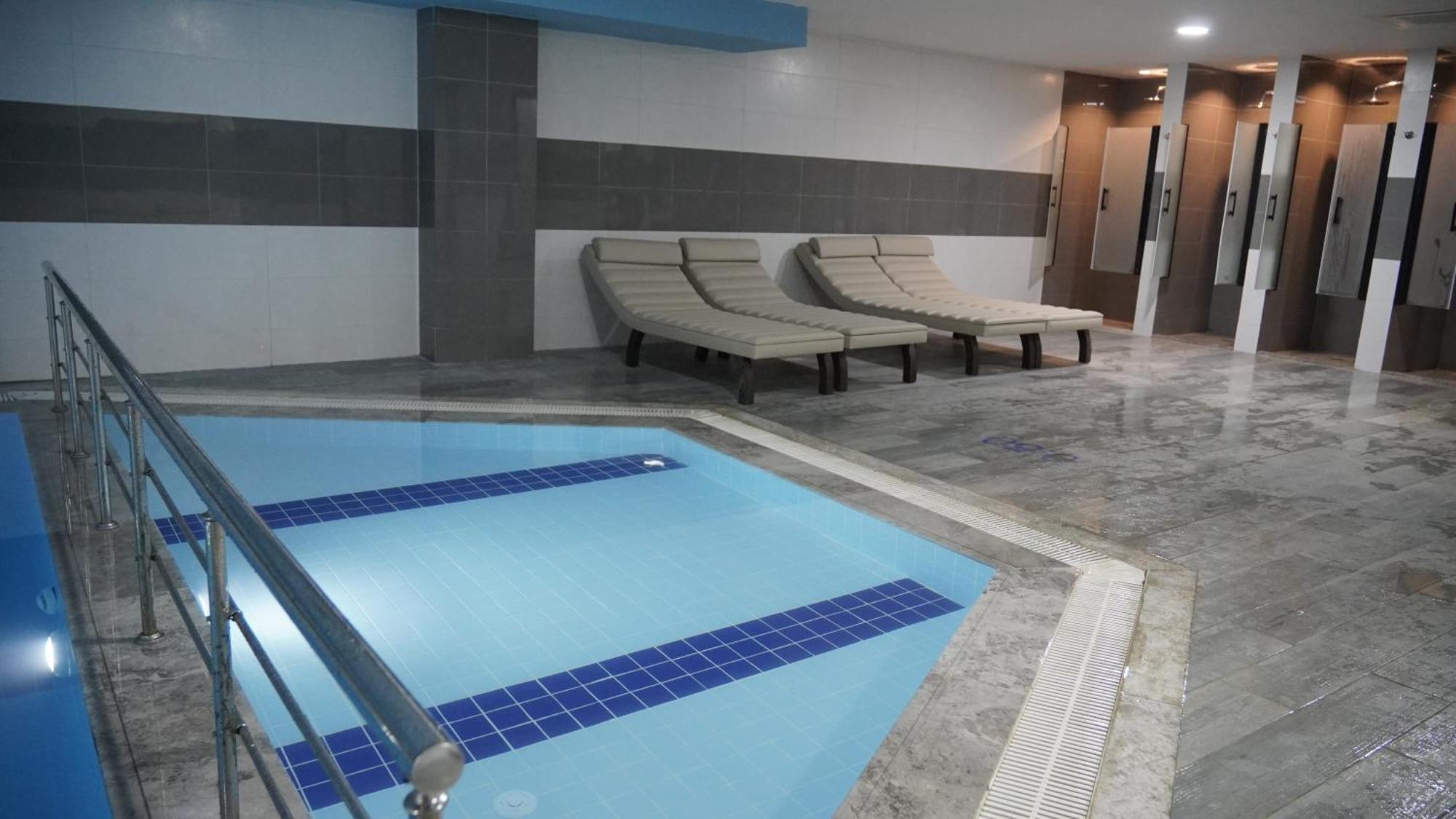Hotel Ramada Plaza By Wyndham Batman Extérieur photo